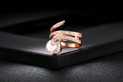 Retro Snake Rings for Women Orange Red Zircon Crystal Rose Gold Color Unusual Rings With Stone Women"s Accessories Jewellry R149 FASHION FREANZY