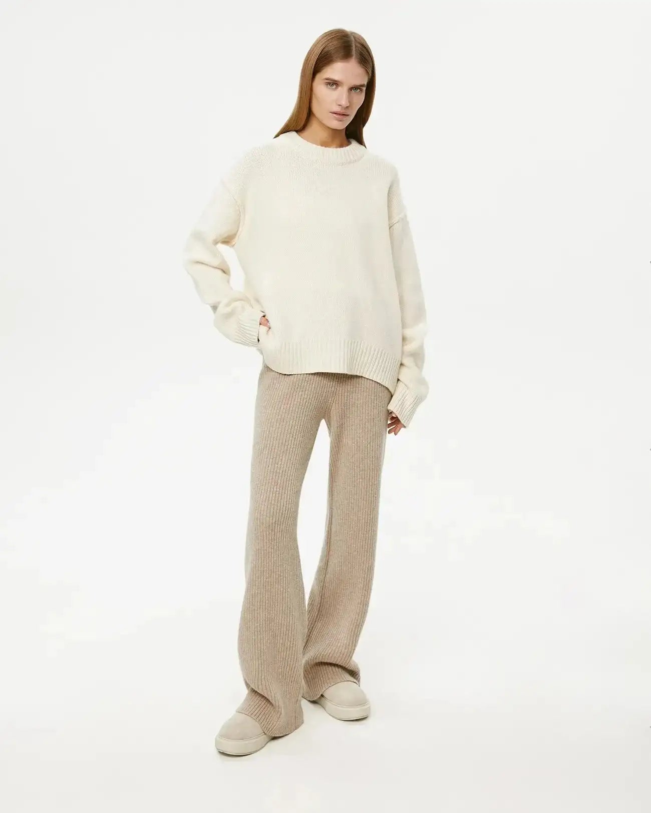 Fashion Loose Knitted Pullover Women‘s Autumn Winter Casual Solid Color O-neck Basic Thick Warm Oversized Knitted Sweater Female FASHION FREANZY