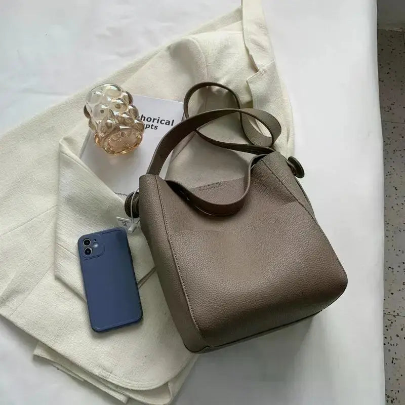 Bucket Shoulder Side Bags for Women 2024 Female Designers