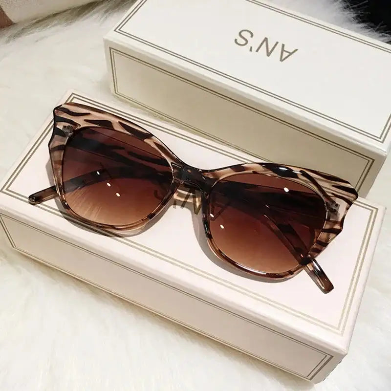 Cat Eye Vintage Sunglasses Women Brand Designer Fashion FASHION FREANZY