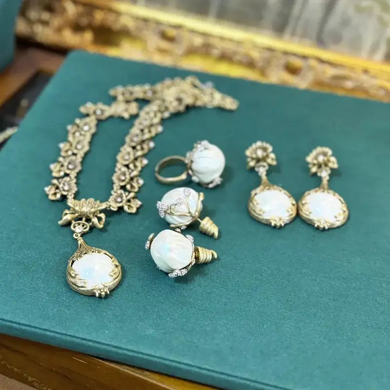 Baroque Pearl Jewellry Set Classic Fashion Chokers For Girls Party Banquet FASHION FREANZY