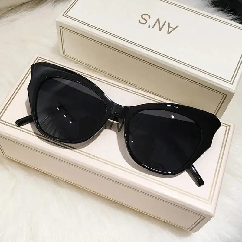 Cat Eye Vintage Sunglasses Women Brand Designer Fashion FASHION FREANZY