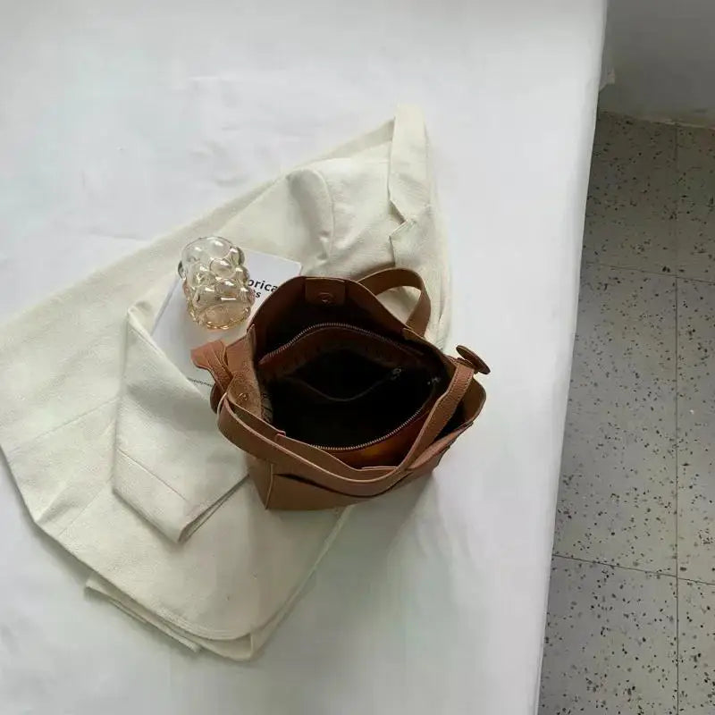 Bucket Shoulder Side Bags for Women 2024 Female Designers